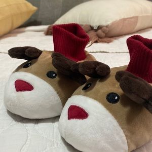 Cute Boy’s Toddler Brown Reindeer Pajama Slippers (Gymboree)